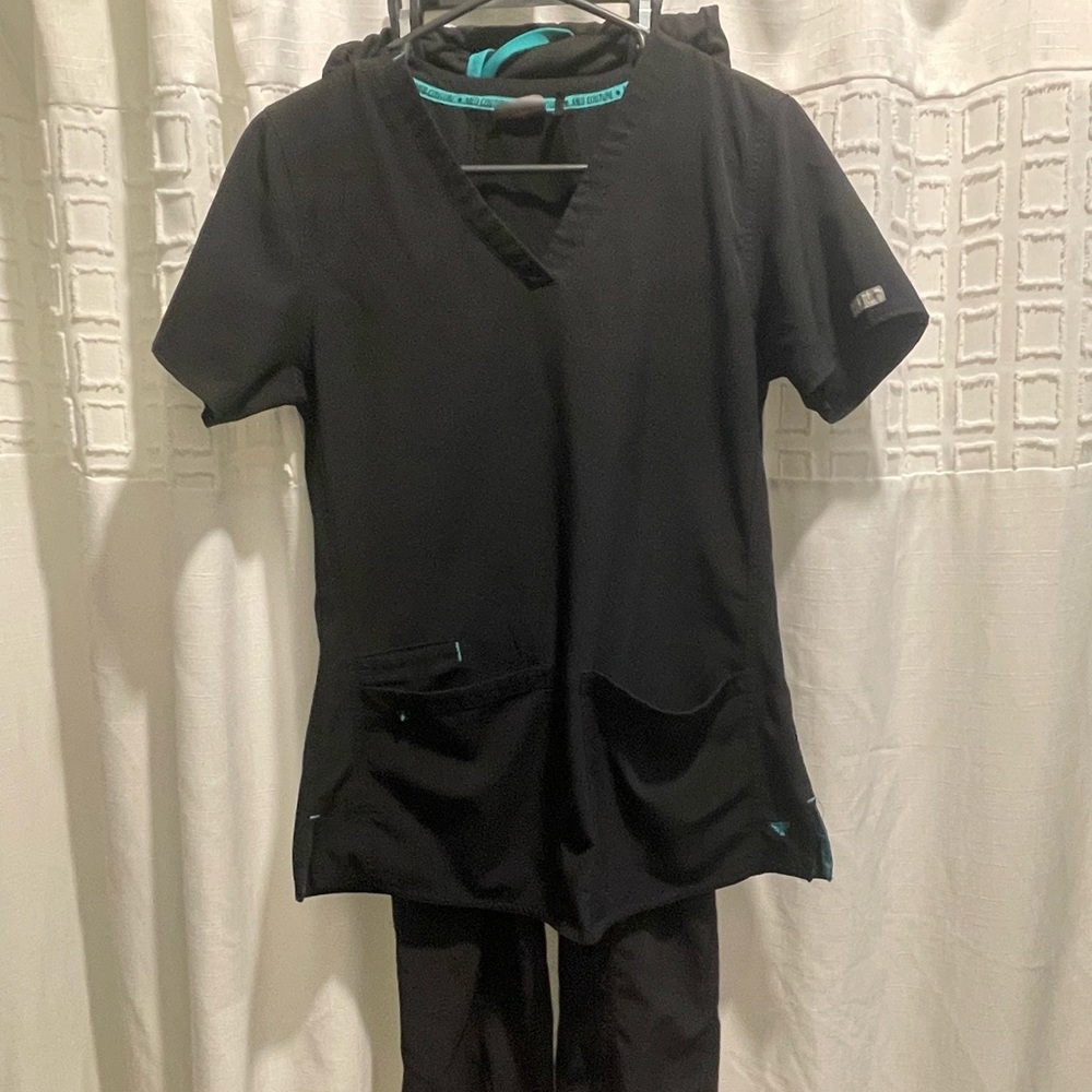 SM black with blue detail Med Couture scrubs